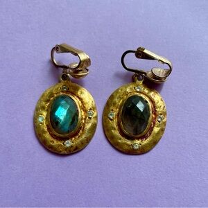 Pretty Artisan Labradorite Clip Earrings